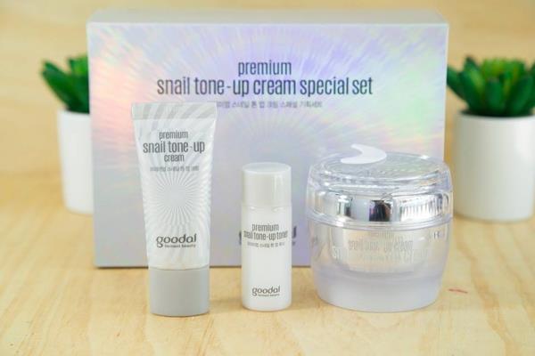 Bộ Kem Ốc Sên Goodal Premium Snail Tone Up Cream Special Set